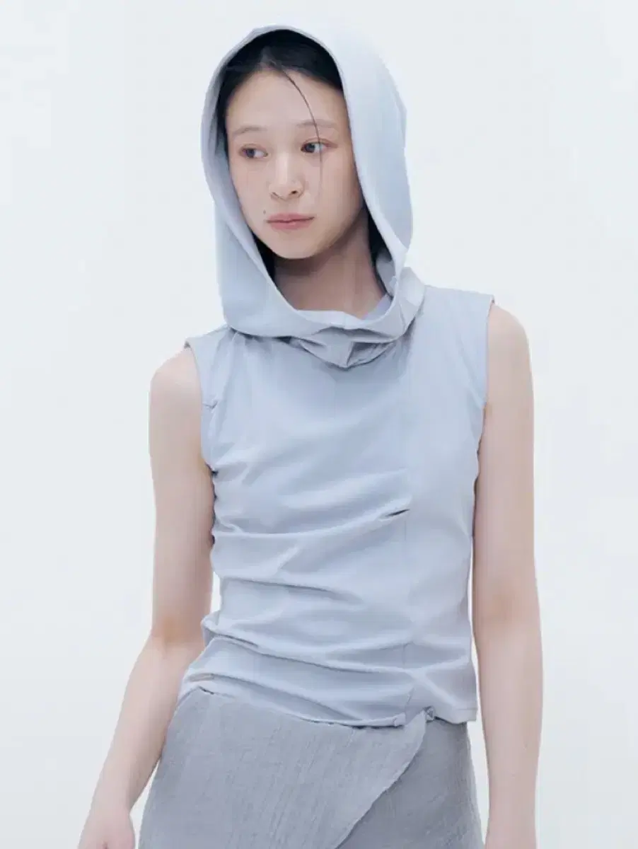 MISEKI SEOUL Mock neck pintuck sleeves WHITE on Bunjang